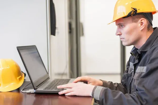 Sistemas SCADA el futuro del control industrial eficiente y seguro